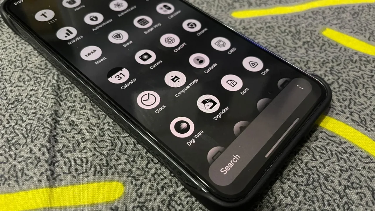 Samsung Phone with Nothing OS Icons