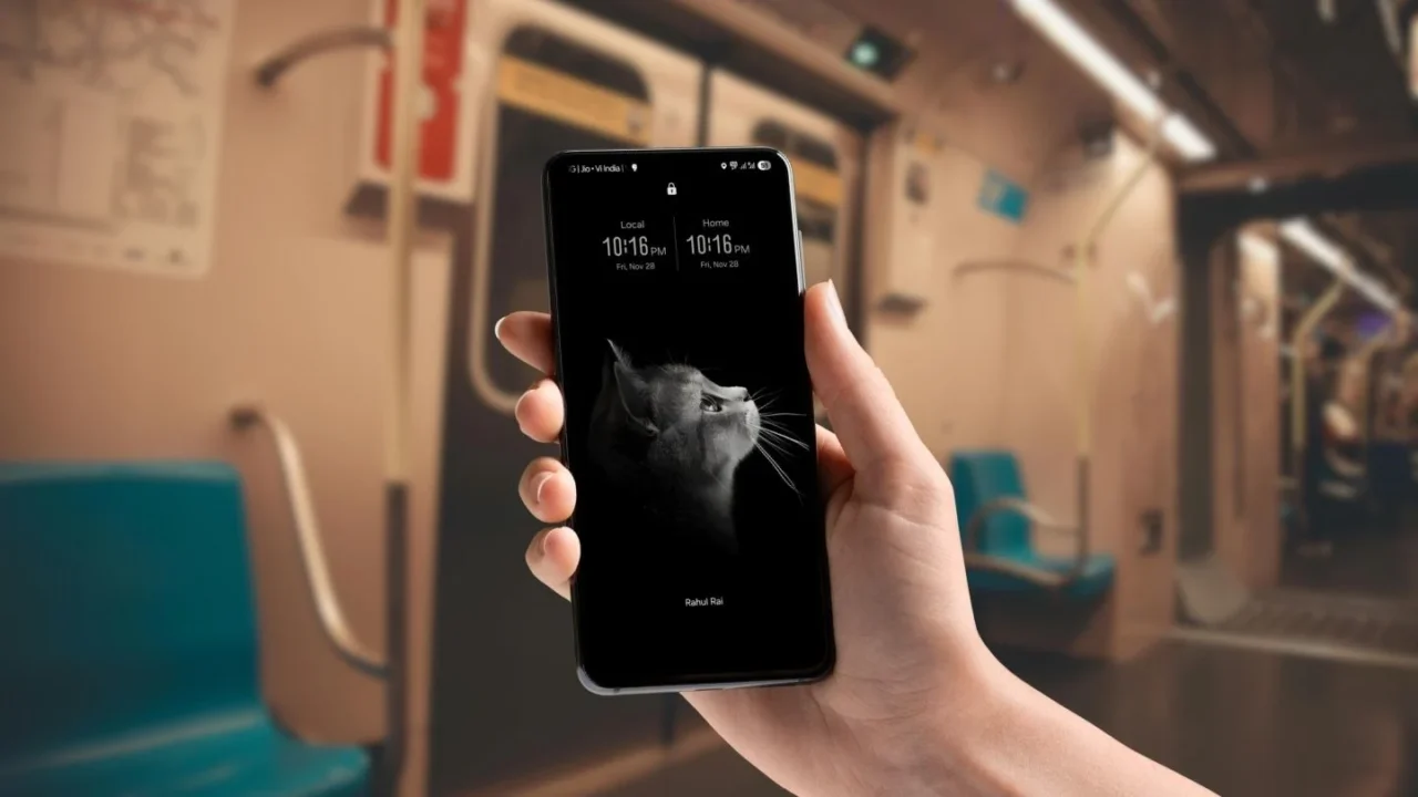 How to Turn Off Samsung’s Roaming Clock